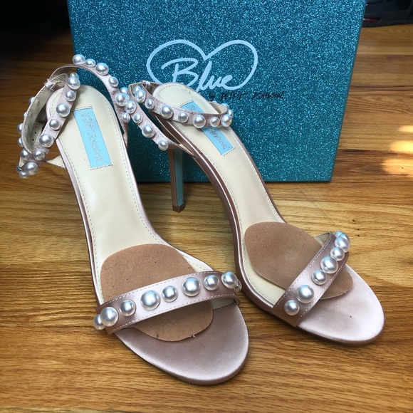 betsey johnson klara sandal